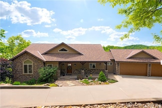 175 Black Rock Rd, Camdenton, MO 65020