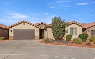 3823 W Dream Cir Unit 119, Santa Clara, UT 84765