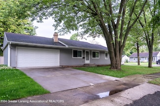 3227 Sunderland Rd, Lansing, MI 48911