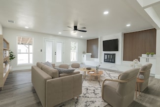 1621 Bradford St, Irving, TX 75061