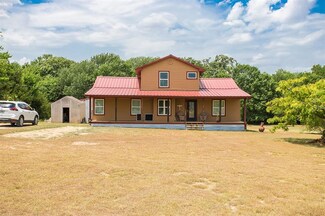 181 Tweedy Bird Ln, Whitewright, TX 75491