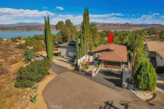 33230 Hollister Dr, Lake Elsinore, CA 92530