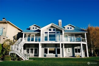 237 Key Ln, Chelan, WA 98816