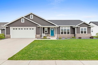 3223 Willow Rd, Bellevue, WI 54311