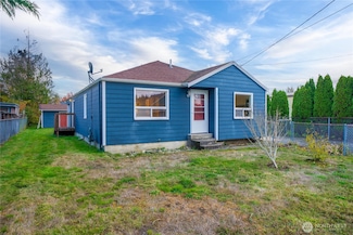 28 Main St, Algona, WA 98001