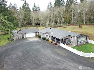 86 Cedar Ridge Ln, Oakville, WA 98568