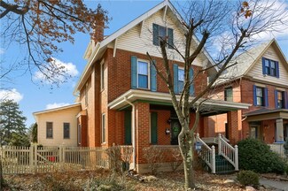 211 S High St, Zelienople, PA 16063