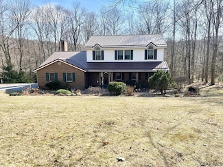 189 Mineral Point Rd, Mineral Point, PA 15942