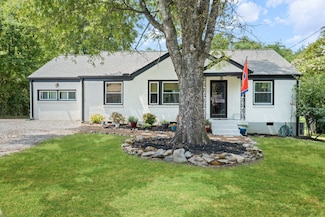 4907 Log Cabin Rd, Nashville, TN 37216