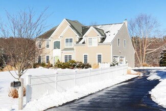 14 Parmenter Rd, Southborough, MA 01772