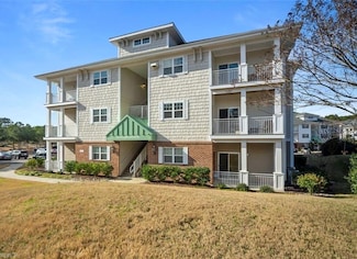 4309 Hillingdon Bend Unit 303, Chesapeake, VA 23321
