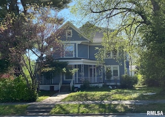 209 N Springer St, Carbondale, IL 62901