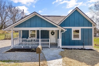1926 Dodson Ave, Knoxville, TN 37917