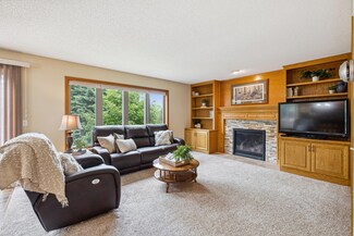 6245 Juneau Ln N, Osseo, MN 55311