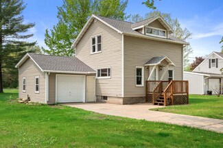 454 Grove Ave, Wisconsin Rapids, WI 54494