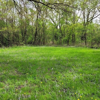 3425 W 135th St, Robbins, IL 60472