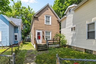 106 Cottage St, Rochester, NY 14608