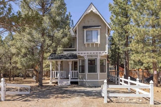 973 Cypress Ln, Big Bear City, CA 92314