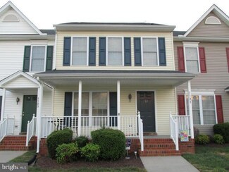 1121 Settlers Landing Dr, Tappahannock, VA 22560