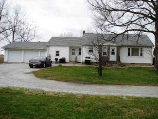 105 N Secor Rd, Secor, IL 61771