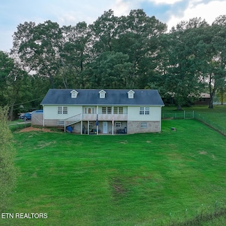 2215 Island Blvd, Sevierville, TN 37876