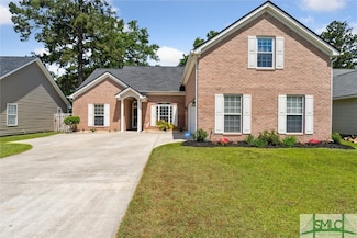 125 Blue Lake St, Richmond Hill, GA 31324