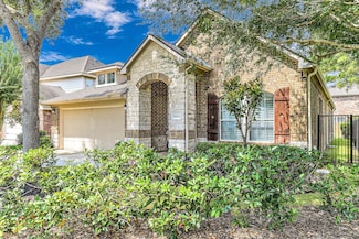 18318 W Williams Bend Dr, Cypress, TX 77433