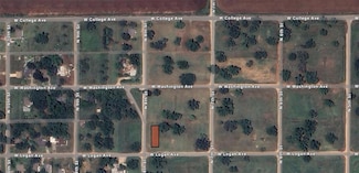 824 W Logan Ave, Guthrie, OK 73044