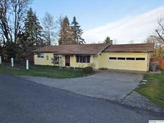 325 2nd St, Dayton, OR 97114