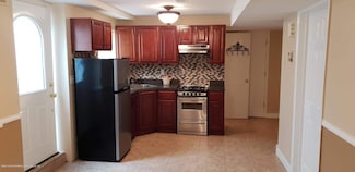 591 Yetman Ave, Staten Island, NY 10307