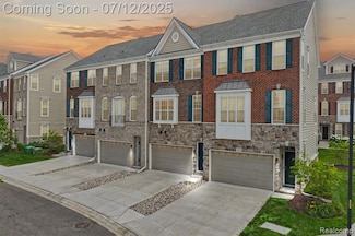 2825 Ridington Rd, Ann Arbor, MI 48105