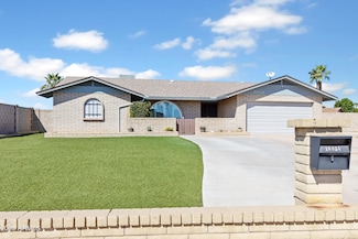 16824 N 38th Dr, Phoenix, AZ 85053