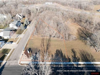 0 Countryside Dr, North Mankato, MN 56003