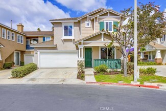 2160 W Cherrywood Ln, Anaheim, CA 92804