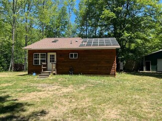 12100 S 220th Ave, Reed City, MI 49677