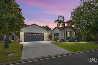 4702 Aviara Dr, Bakersfield, CA 93312