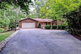 123 Quaker Meeting House Rd, Williamsburg, VA 23188