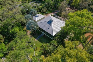 625 Stiles Ln, Palm Harbor, FL 34683