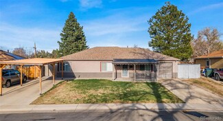 724 Ursula St, Aurora, CO 80011