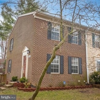 8784 Tamar Dr, Columbia, MD 21045