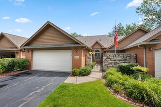 954 Cornwallis Ln, Munster, IN 46321