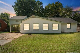 1730 Wellons Dr, Fayetteville, NC 28304