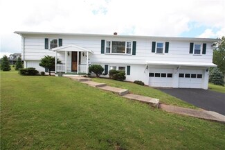 841 Whittier Rd, Spencerport, NY 14559