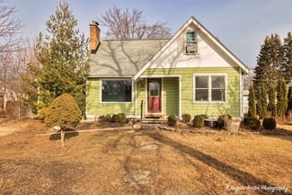 7218 Delaware Rd, Wonder Lake, IL 60097