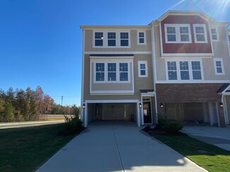 2201 Grants Pass Station Unit 430, Apex, NC 27502