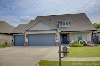2130 E 140th St S, Bixby, OK 74008