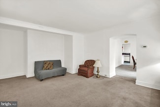 216 Beech Rd, Wallingford, PA 19086