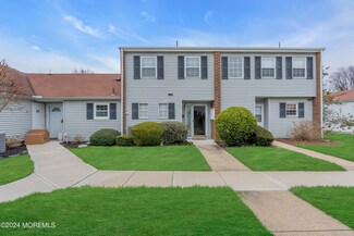 12 Pine Dr, Spring Lake, NJ 07762