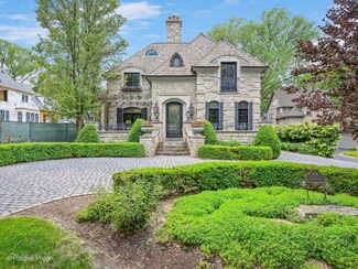 44 S Elm St, Hinsdale, IL 60521