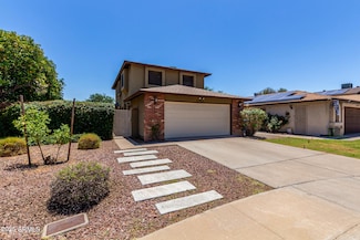 3705 W Villa Theresa Dr, Glendale, AZ 85308
